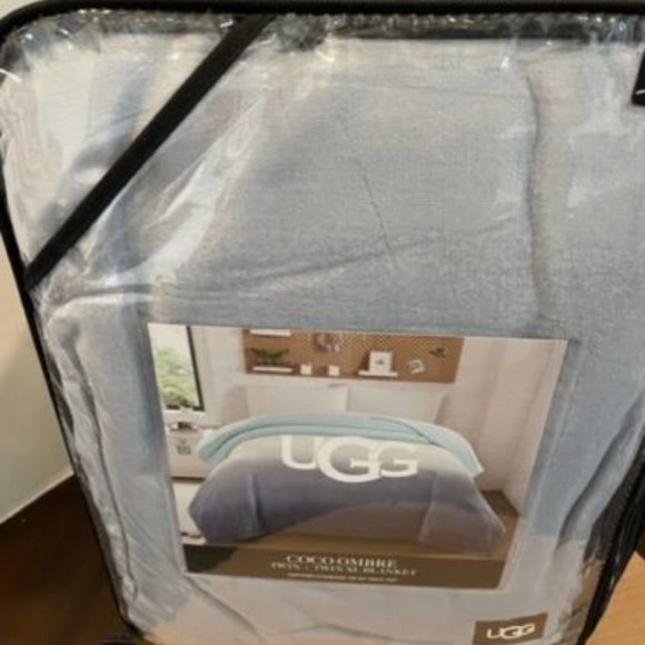 UGG Bedding Nip Ugg Coco Ombre Fullqueen Blanket Pacific Blue 68x9
